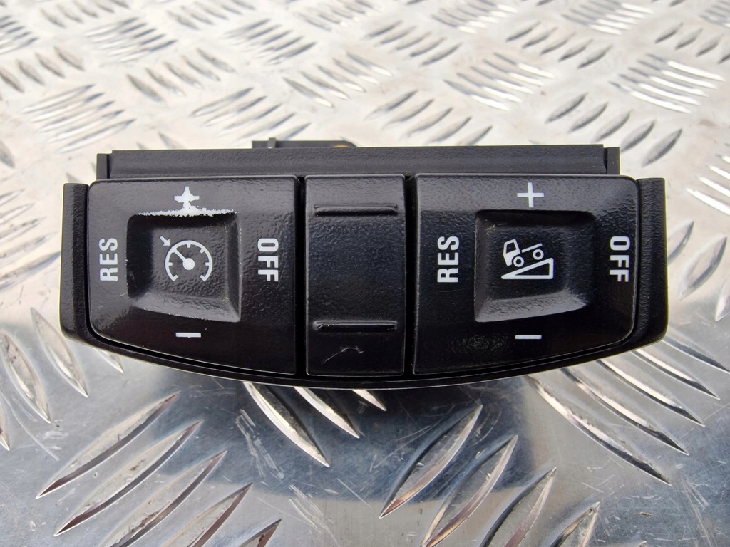 фото №1, Кнопка переключатель меню руля scania r