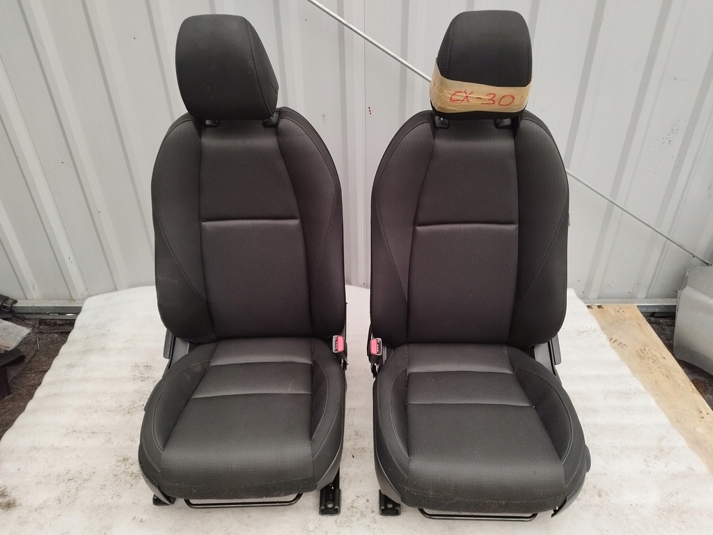 фото №1, Mazda cx-30 19- сиденья заднее сиденье