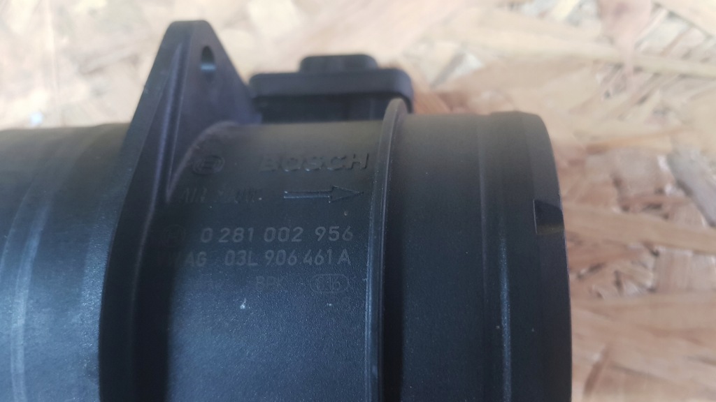 фото №6, Vw golf vii расходомер 2.o tdi 03l906461a