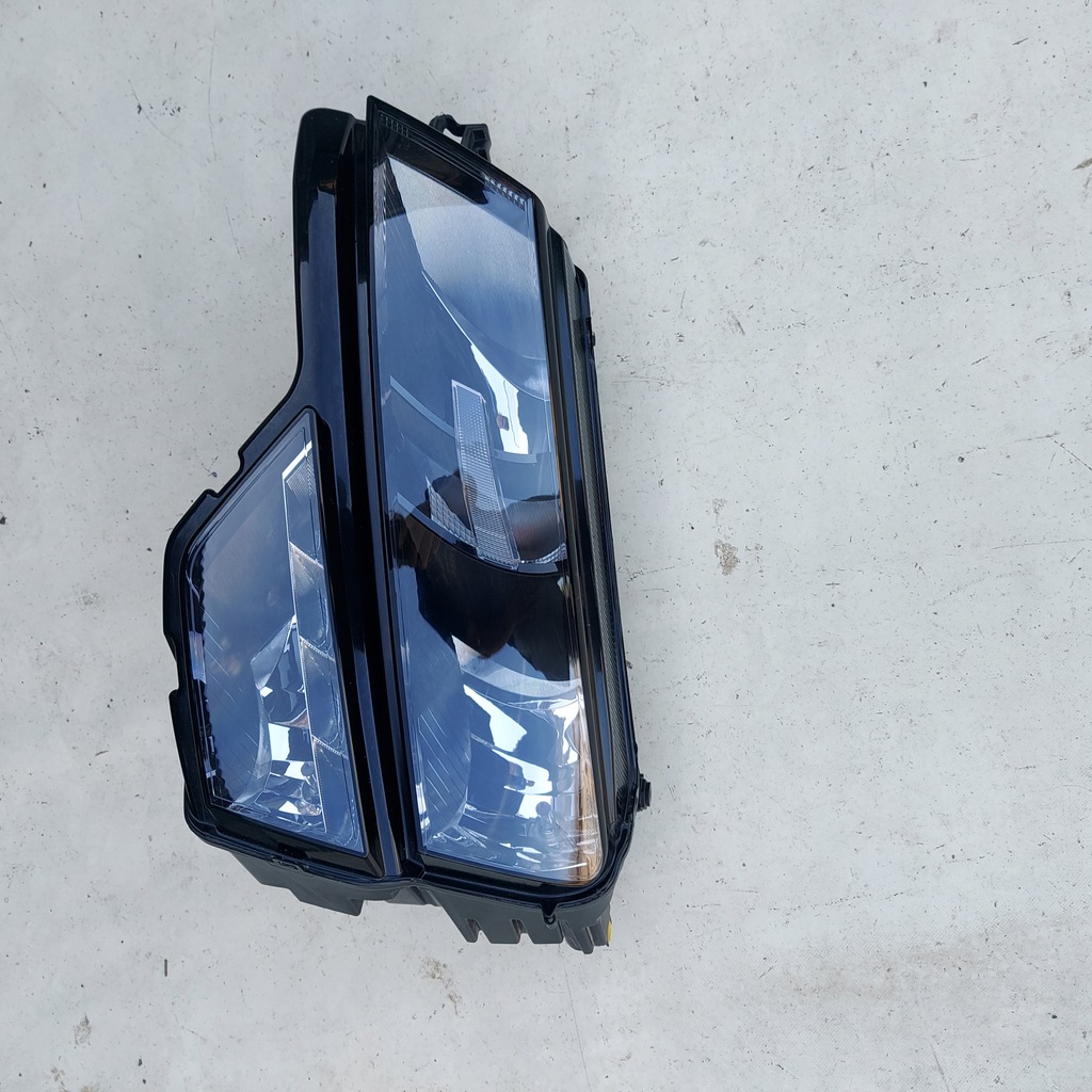 фото №11, Лампа передняя левая обычная skoda karoq ładna eu