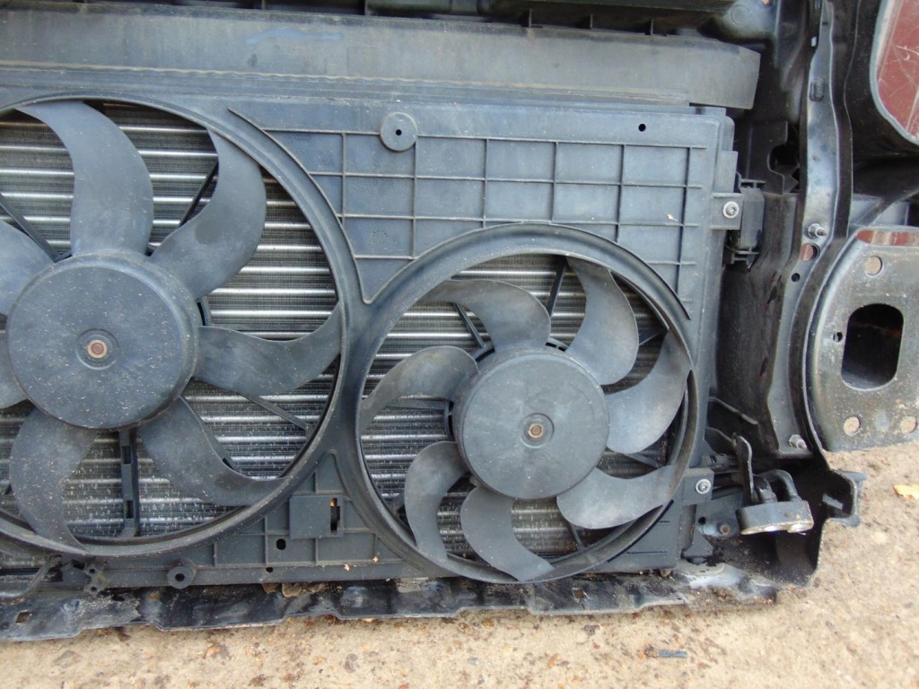 фото №9, Pas передний балка радиатор vw touran i 1.6 fsi