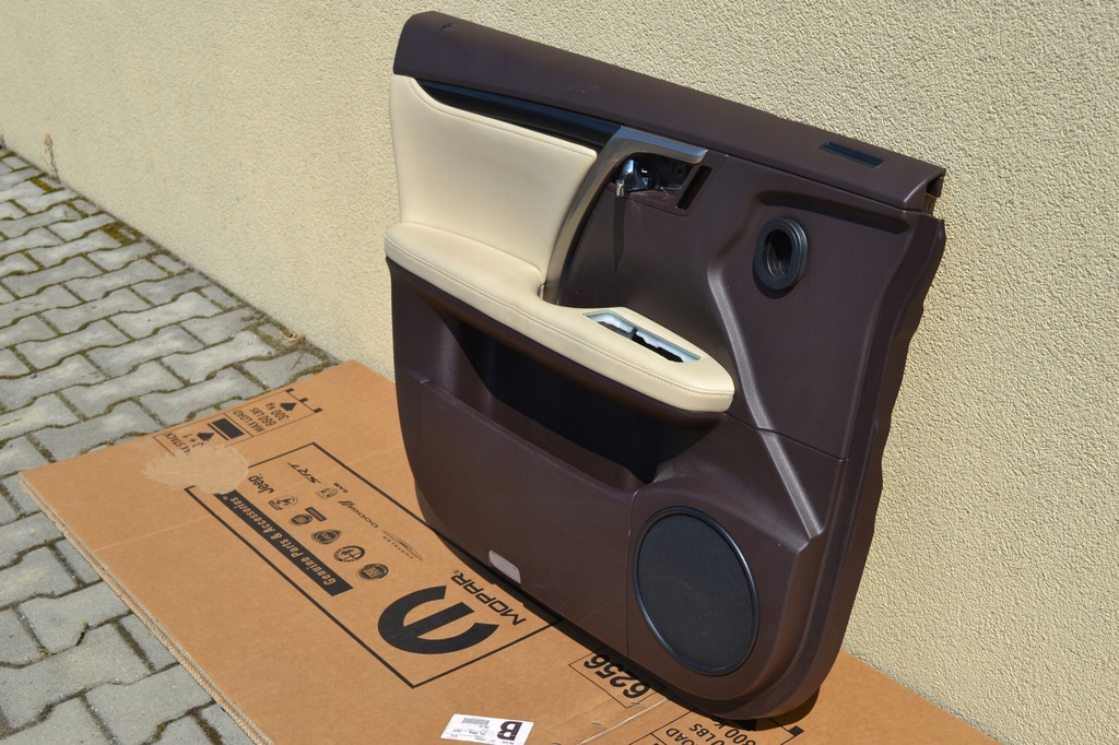 фото №3, Обшивка дверь левый перед lexus rx iv 2016- europa