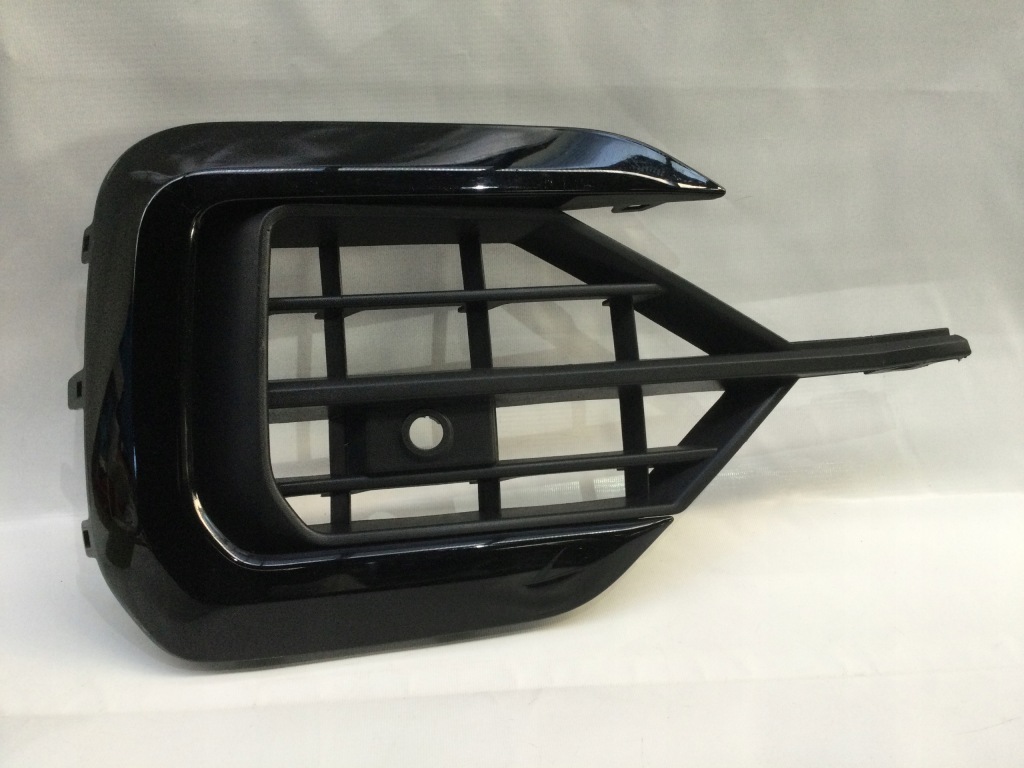 Купити Vw touareg iii r-line решітка права бампер перед 760853664a