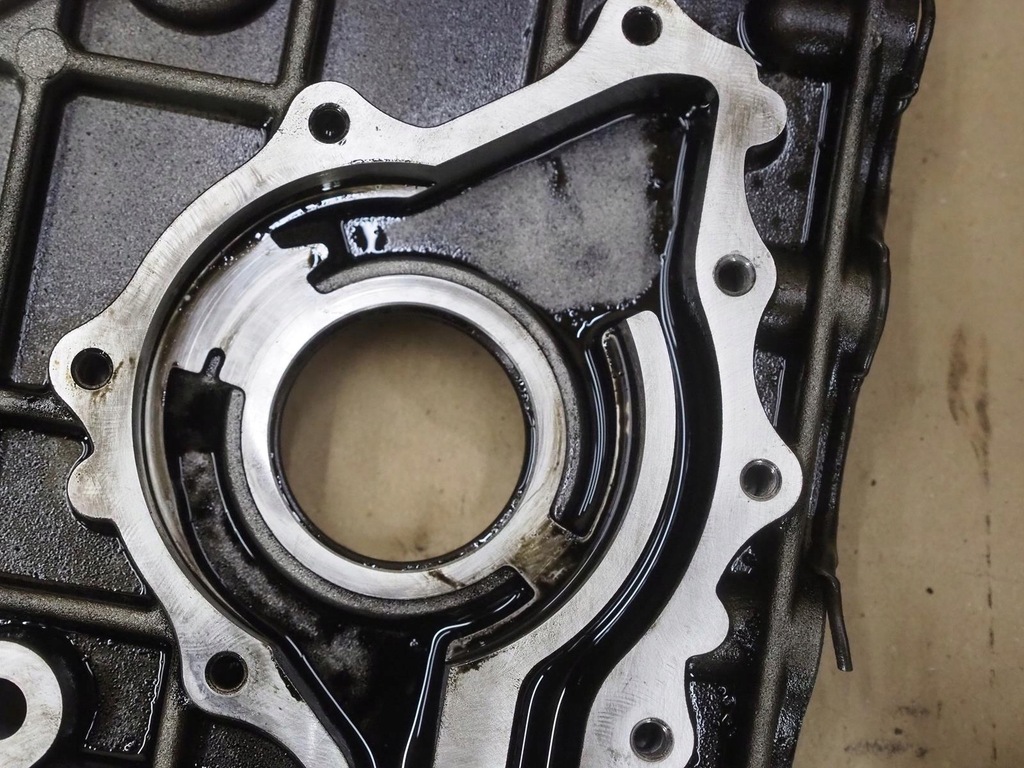 фото №9, Hyundai i20 1.4 crdi корпус распределительного вала насос масла d4fc 2008-