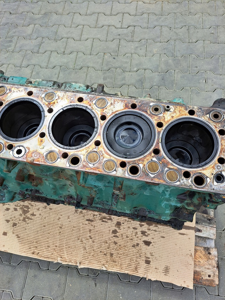 фото №5, Блок двигуна поршні wał колінчастий volvo fm 9 d9a