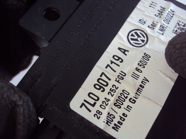 фото №3, Модуль сигналізація vw touareg fl 2007 rok