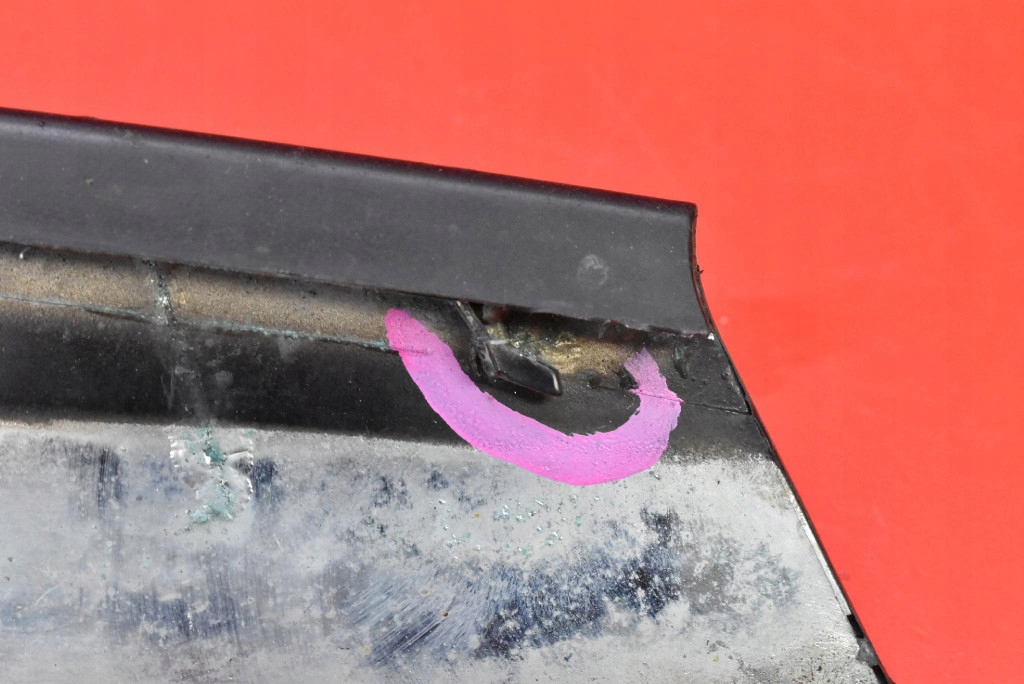 Молдинг бампера перед левая нижняя 1079635-00-a tesla model s lift 16-21 с Разборки