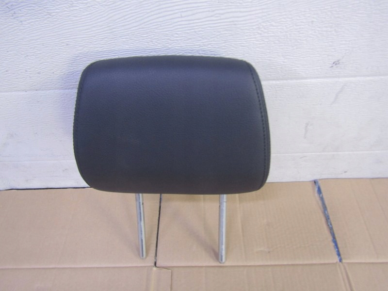 фото №1, Ford 17r ranger iii підголівник сидіння перед правий