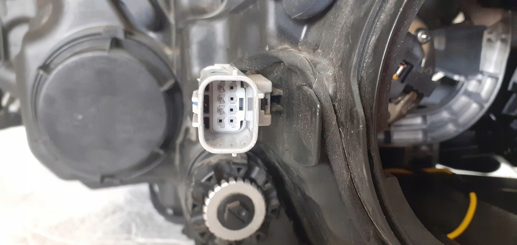 фото №11, Mitsubishi outlander iii lift лампа права лінза led 4bx15 8301c8