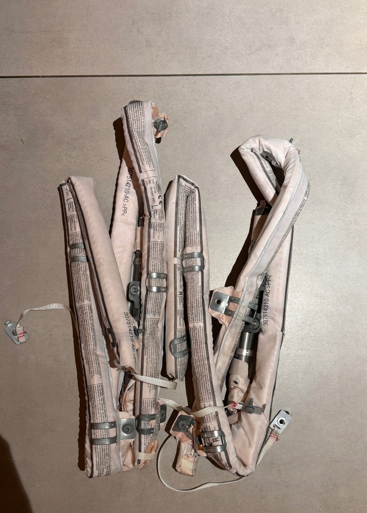 фото №1, Шторки безопасности range rover vogue l405