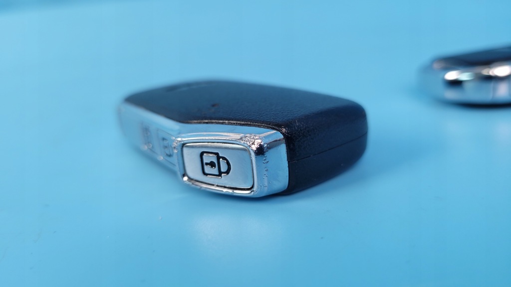 фото №5, Kia sorento iv 20r ключ pilot smart key 95440-p2400 комплект 2szt