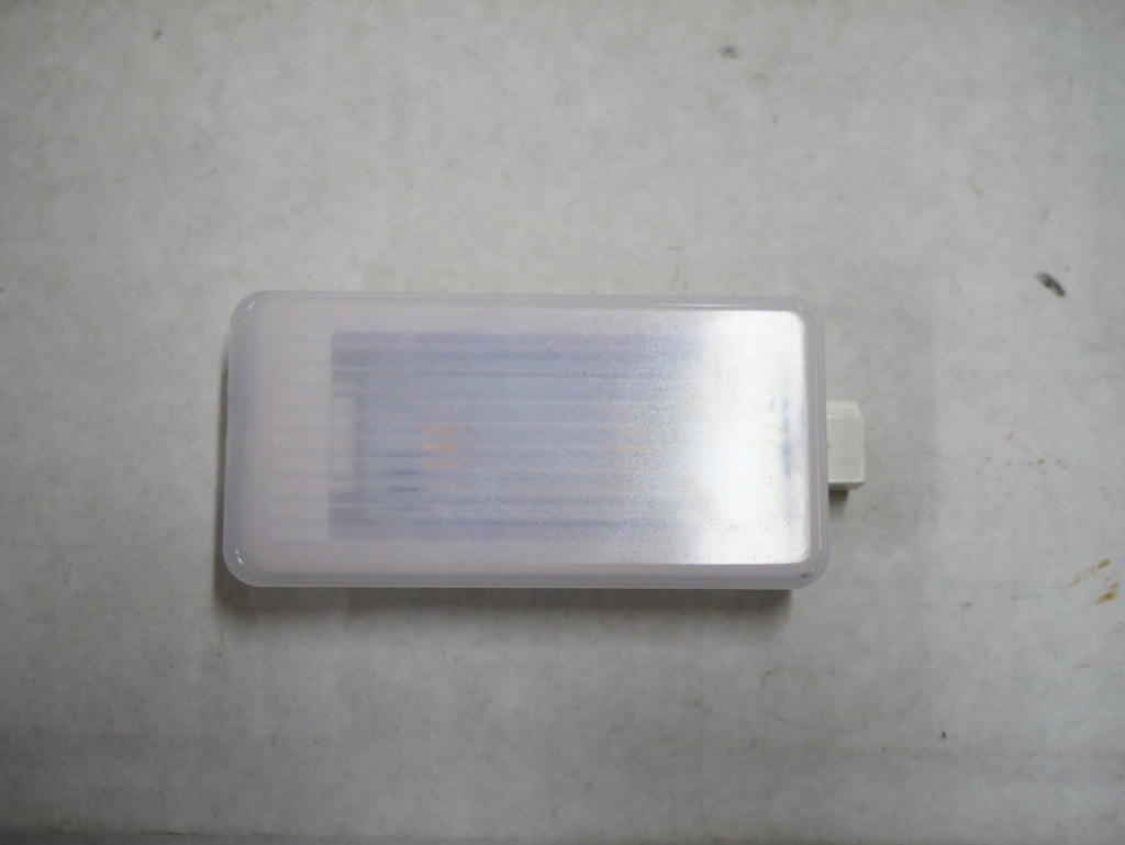 фото №1, Bmw f22 f07 f20 f30 f39 f45 f48 лампа освітлення салону кабіни 9280501