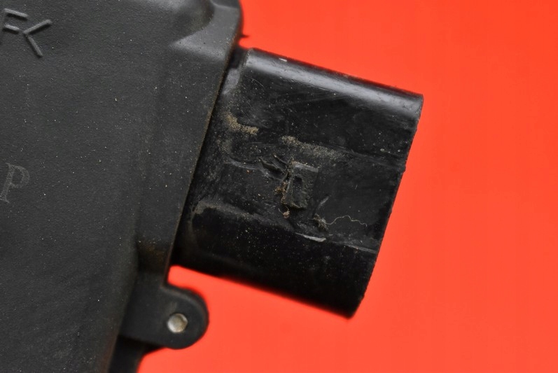 фото №9, Замок дверь 6010-01-020422p листы outlet