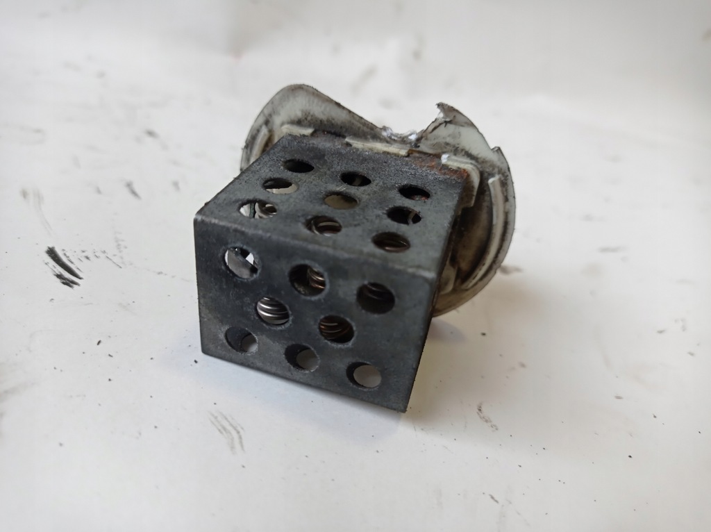 фото №6, Резистор вентилятор renault master d6064