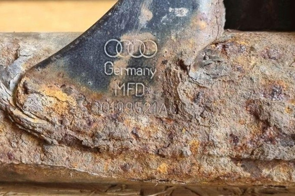 фото №8, Балка передній бампера audi a4 avant 8d5, b5 8d0199521a 1.9l дизель