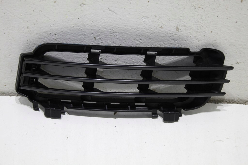 фото №1, Mercedes s222 w222 amg молдинг порог левая перед идеальное состояние