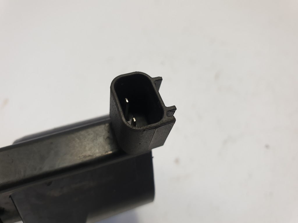 фото №5, Ford maverick 3.0 v6 котушка запалювання оригінал