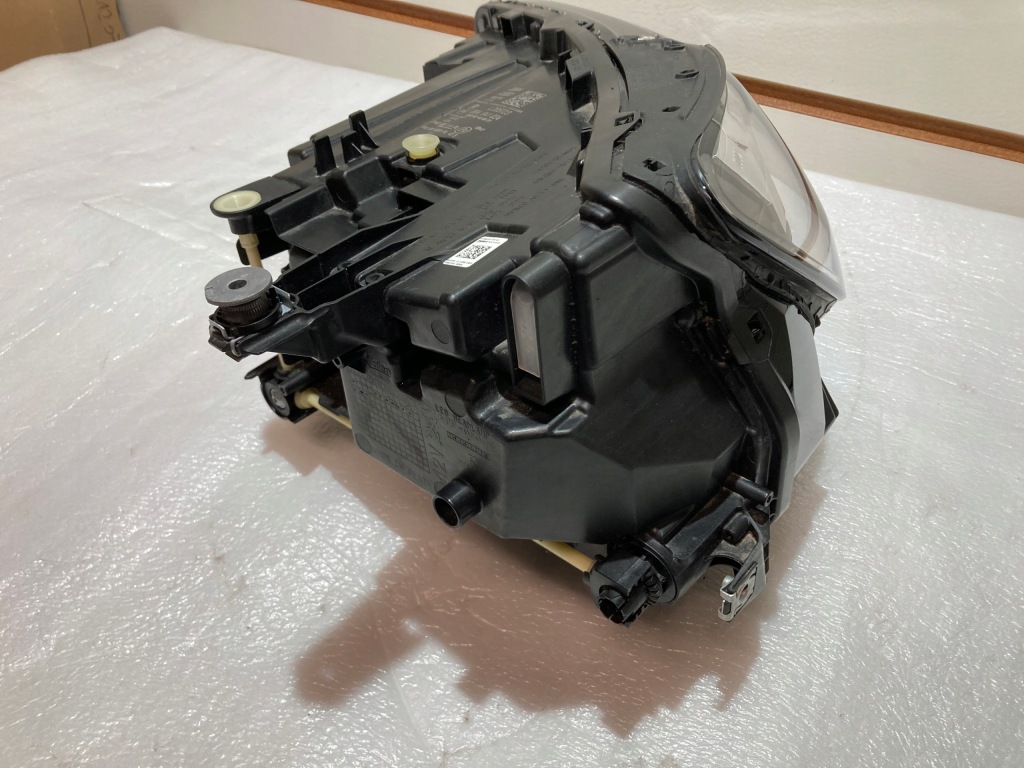 фото №12, Лампа права передня audi q4 89a e-tron full led