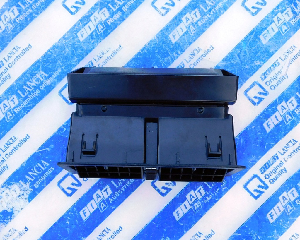 фото №6, Nowa решётка решётки обдув воздуха диффузор fiat 126p 126 fl el оригинал