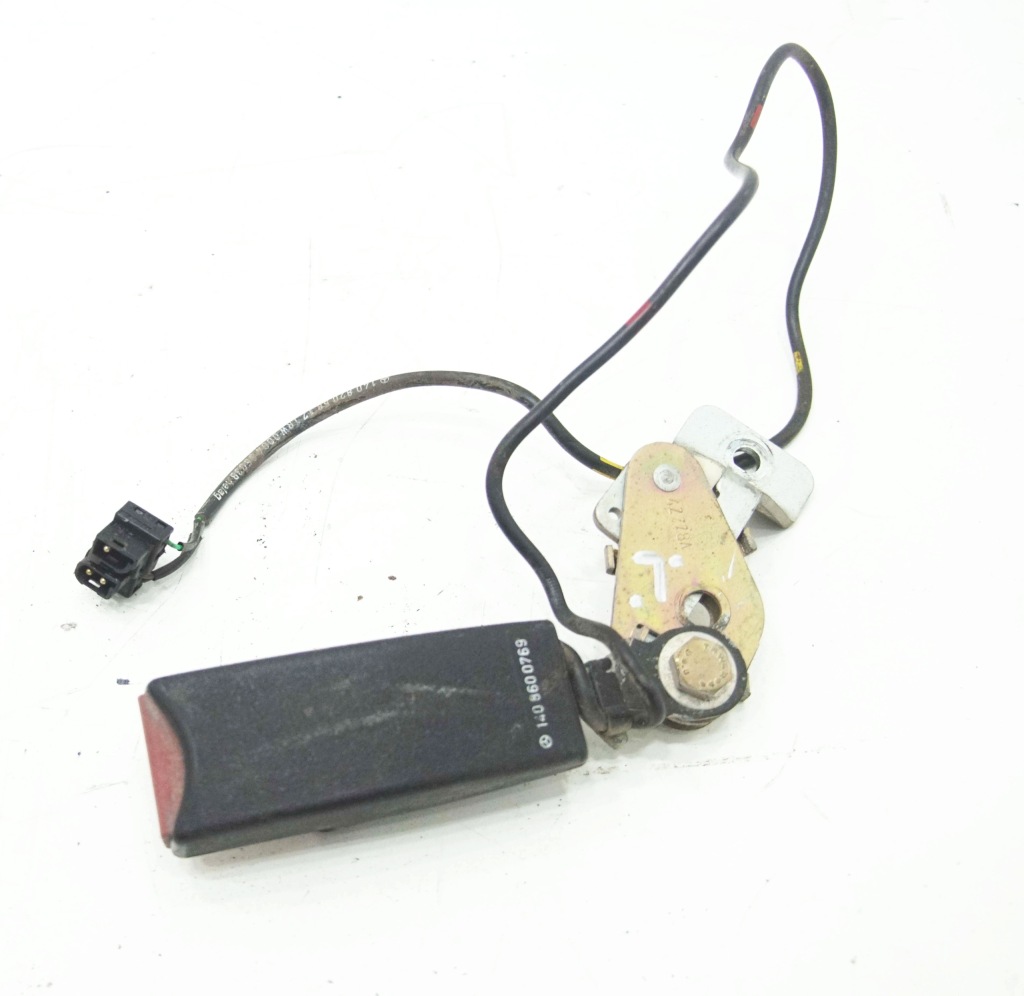 Купить Замок поперечина левый mercedes w140 c140 sec cl купе