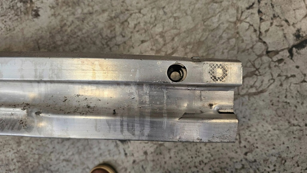 фото №11, Audi q5 sq5 2011 с задний поперечина бампера заднего