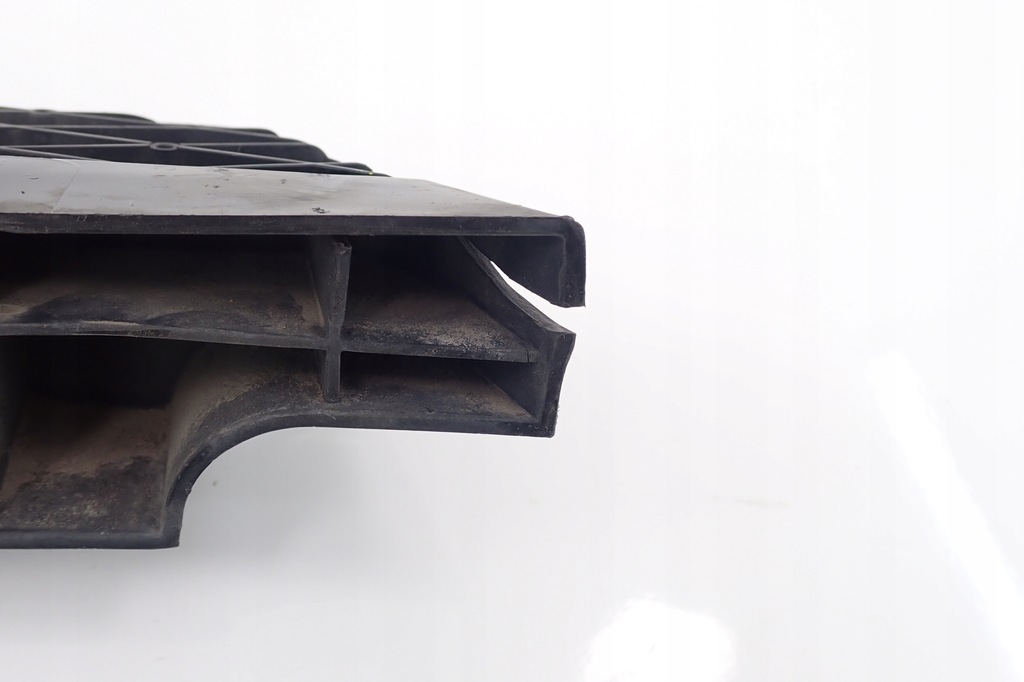 фото №9, Vw passat b7 напрямна задня задній середина 3af807863