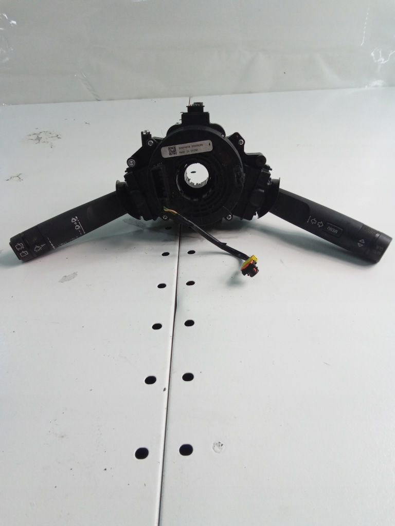 фото №1, L589 переключатель комбинированный opel astra j 22914039