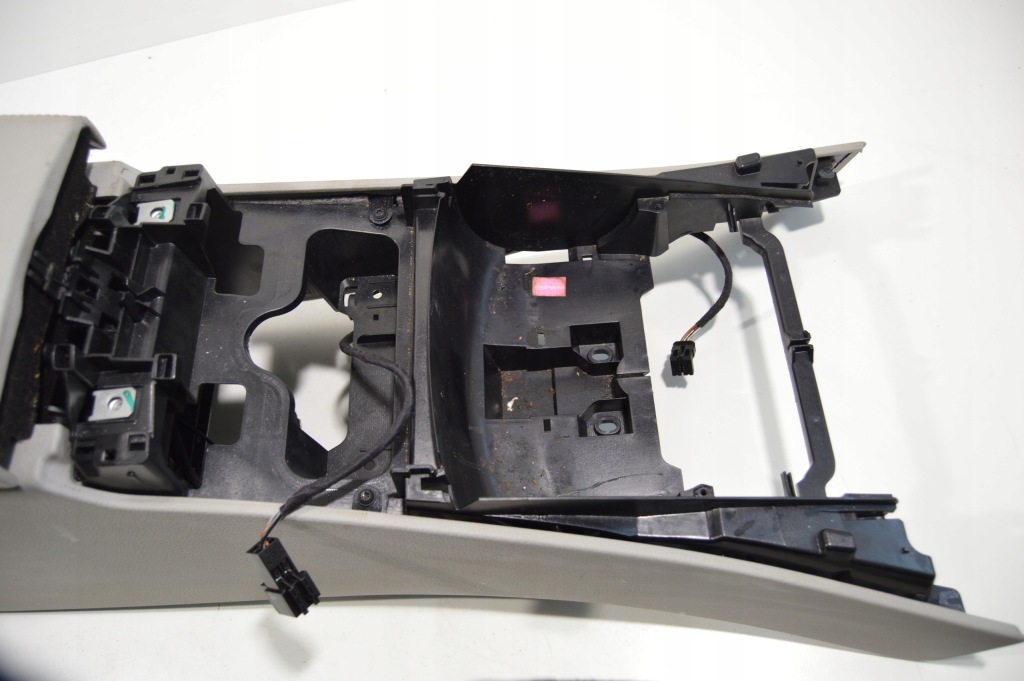 фото №7, Туннель подлокотник mercedes w221 s klasa lift szary