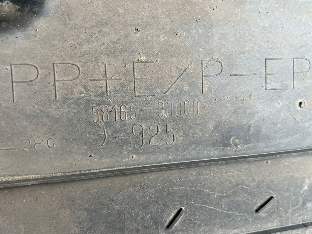 Lexus gs300 3 2005-2010 рік накладка підвіска правий 450h 58165-30060 Зі Шроту