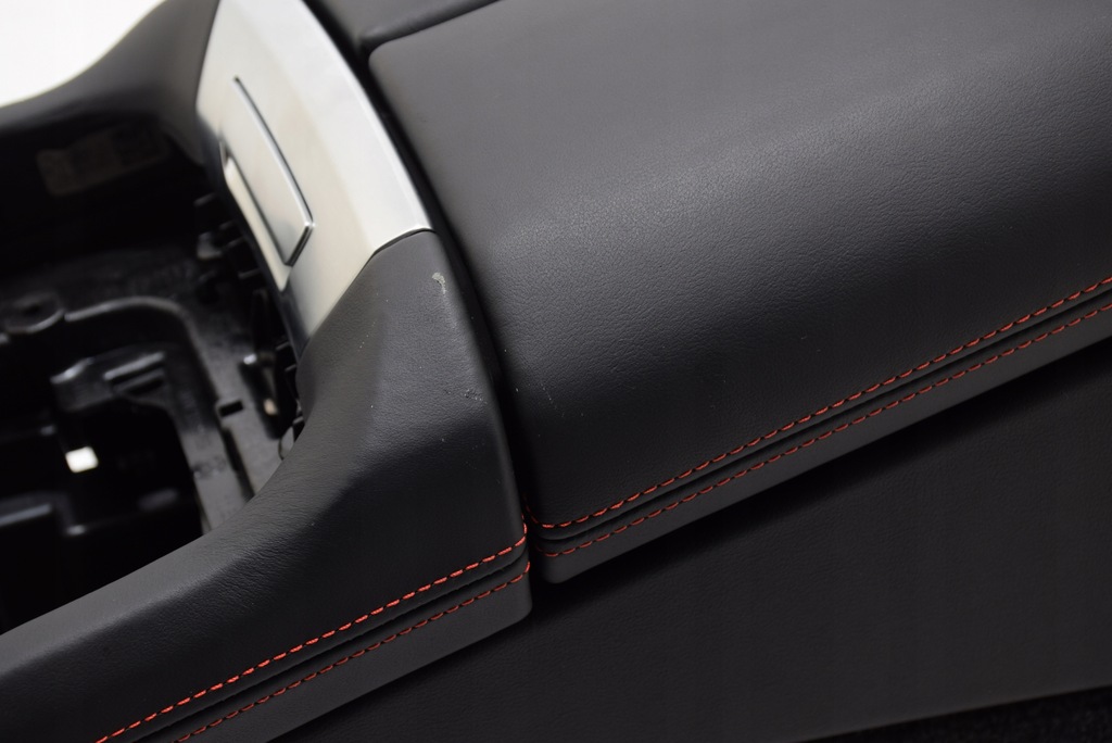 фото №15, Bmw xm g09 тунель середній підлокітник шкіра merino fionarot czarna