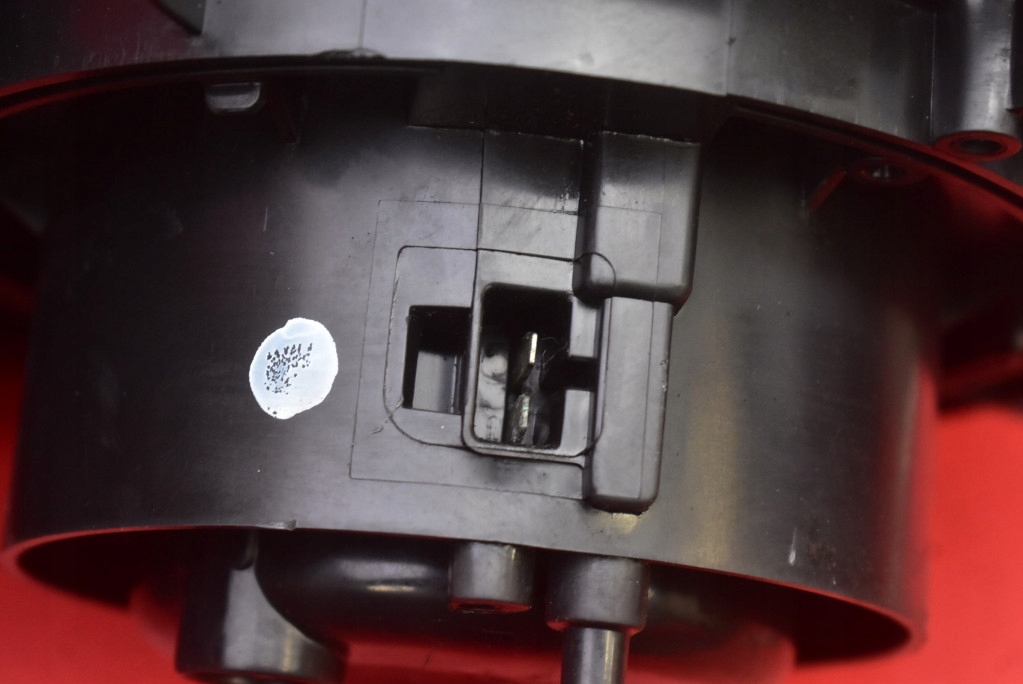 фото №8, Воздуходувка вентилятор обдув eu 52414246 chevrolet hhr 1 i 05-11