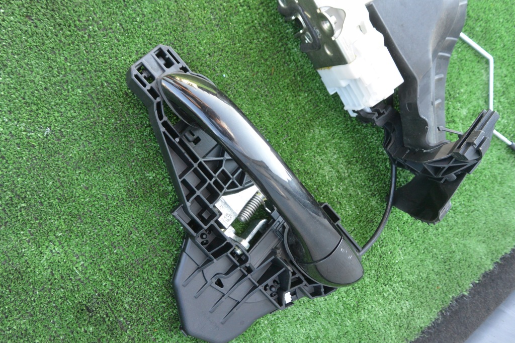 Замок ручка дверь mercedes gl ml 164 uk Киев