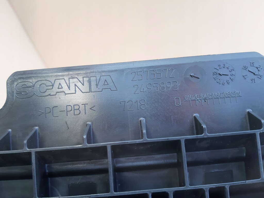 фото №9, Scania r s ngs основа акумуляторів кришка