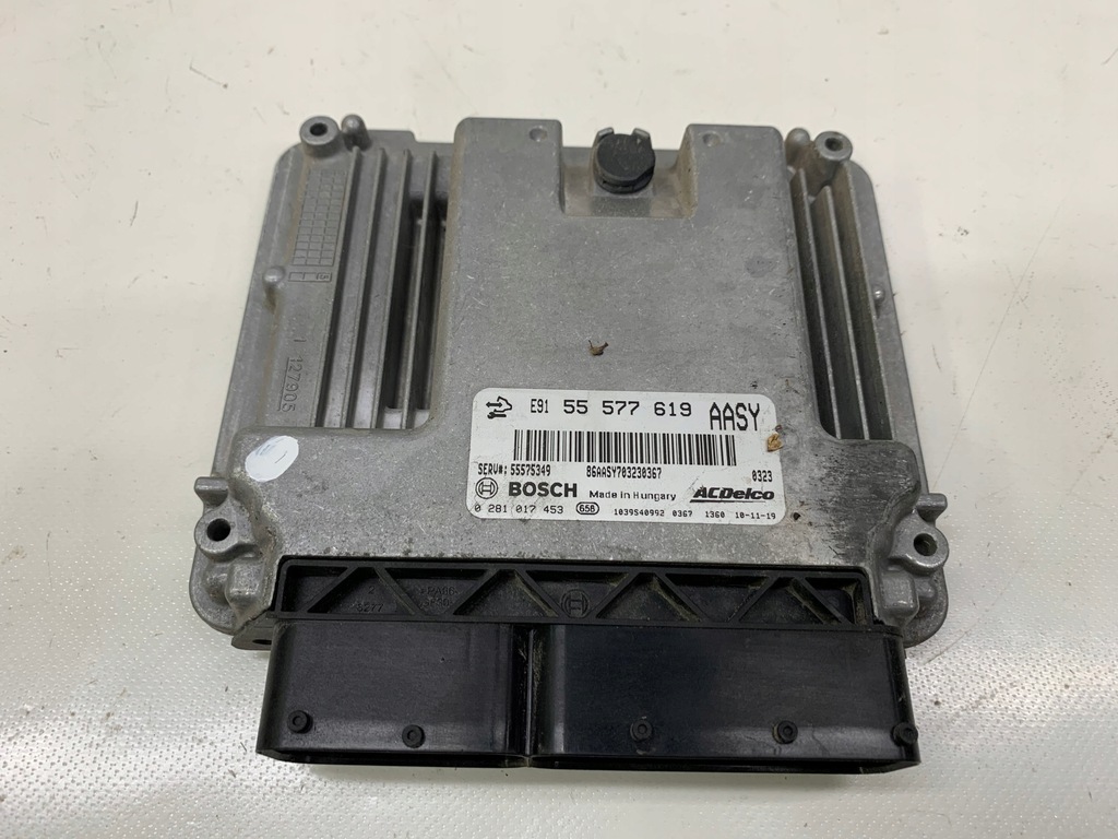 фото №1, Opel insignia бортовой компьютер двигателя 55577619