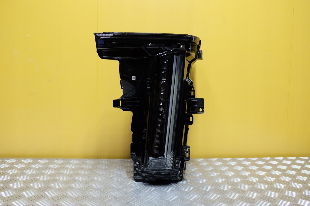 Купить Cadillac lyriq 2023 2024- фара лампа full led l америка