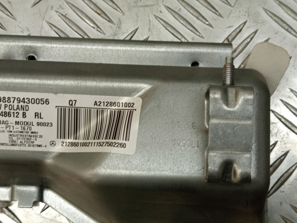 Mercedes w212 подушка воздушная подушка безопасности коленная a2128601002 Доставка