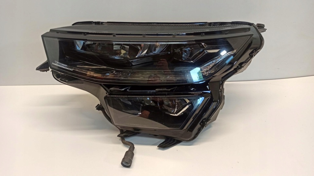 фото №1, Skoda kodiaq лампа левый перед anglik 567941035 rhd