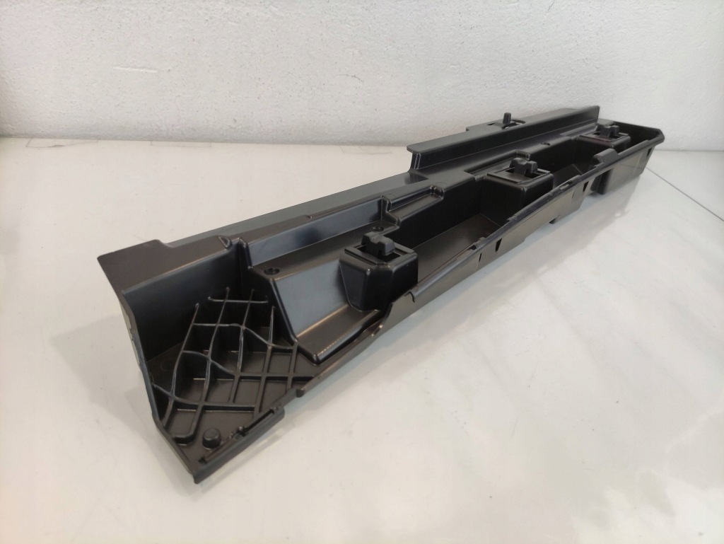 Bmw 3 f30 f35 кронштейн  порог правый  7256920 с Разборки