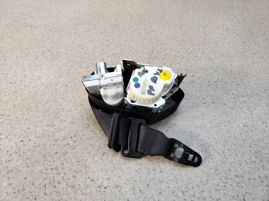 фото №1, Pas безпеки правий перед передній mercedes slk r172 w172 a1728602285