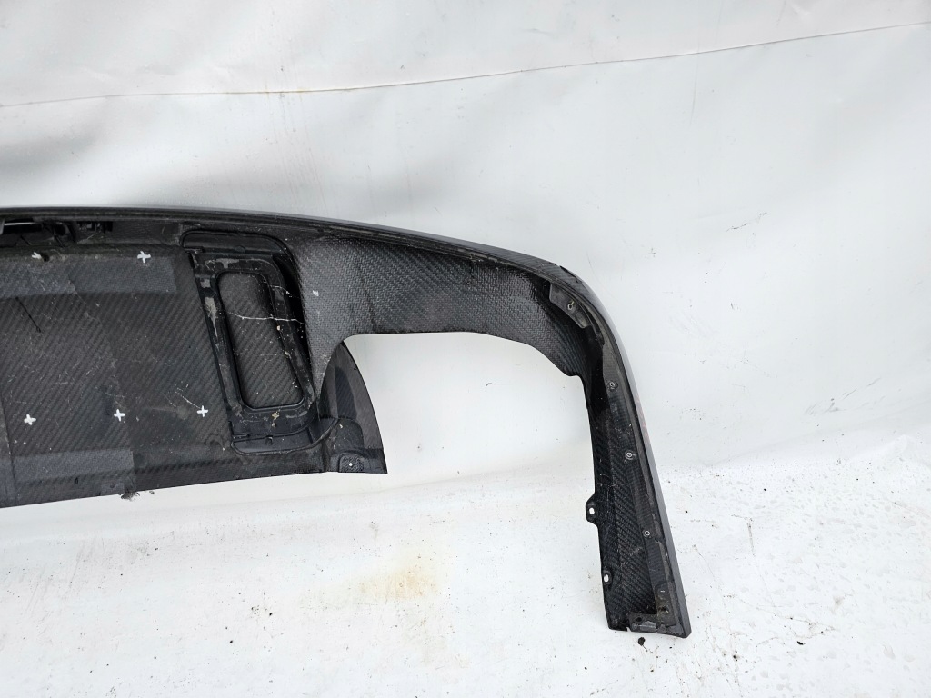 Спойлер дифузор карбон бампер bentley bentayga 2015 - задній задній Оригінал