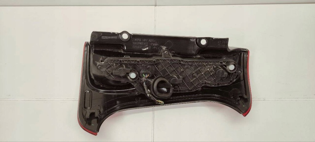 фото №8, Лампа задняя левая сторона fiat panda 3 2019 521023570