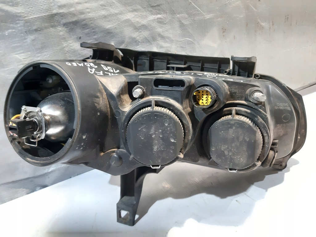 фото №8, Лампа левая перед передняя depo eu alfa romeo 159 h7/h7 линза