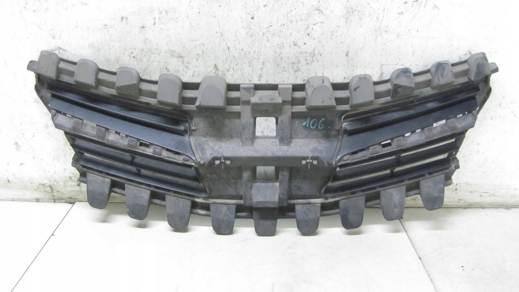 фото №1, Toyota verso lift решётка радиатора решётка радиатора радиатора 53111-0f060