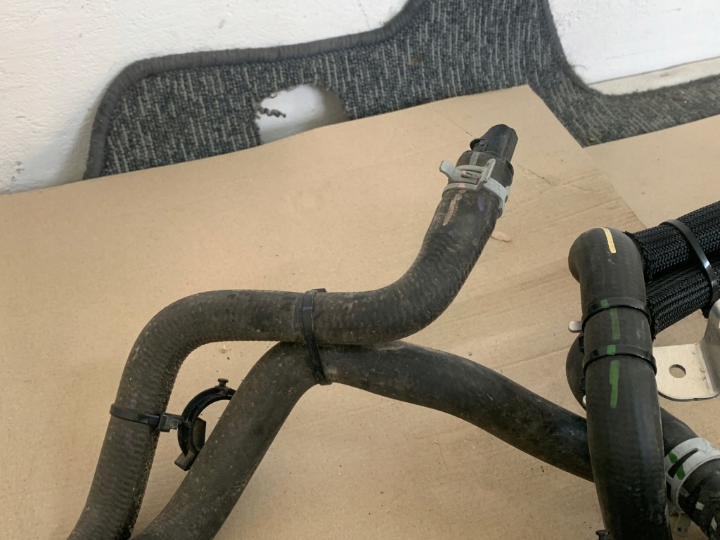 фото №12, Ford mustang mach-e rwd 21r 75.7kwh шланги провода помпа wody оригинал