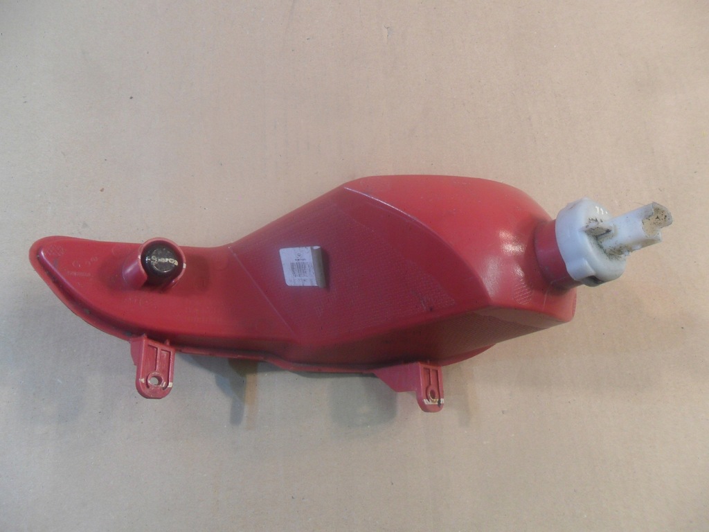 фото №9, Peugeot 5008 ii лампа ліва задня бампера 98119829