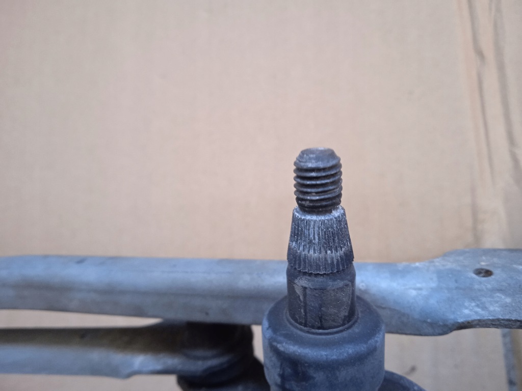 фото №8, Volvo s40 v50 механизм дворник перед 30699344