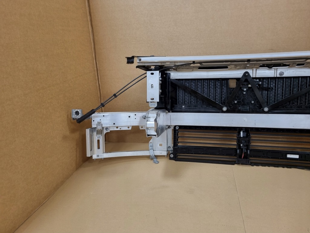 фото №12, Mercedes c-klasa w206 206 pas передній підсилювач a2066200000