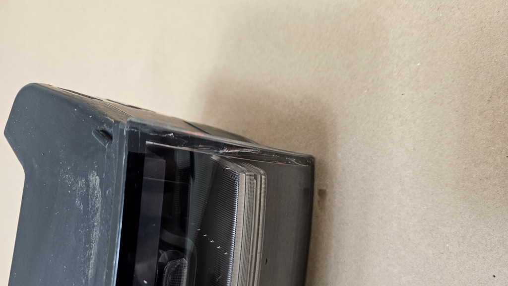 фото №7, Накладка лампа задняя porsche cayenne 9y0945081ah