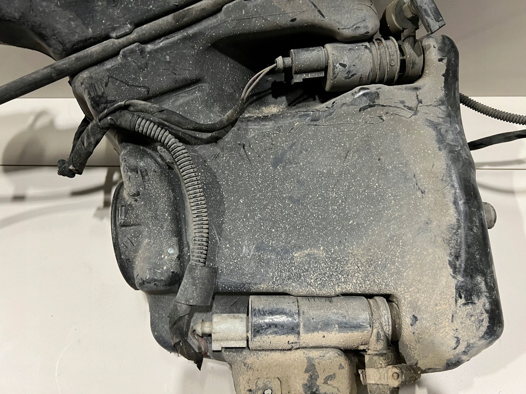 фото №6, Бачок омивача mercedes w204 a2048602160