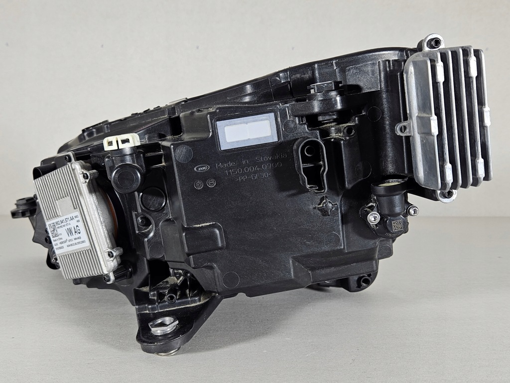 фото №14, Skoda superb iii 3 lift 3v1 лампа правая full led